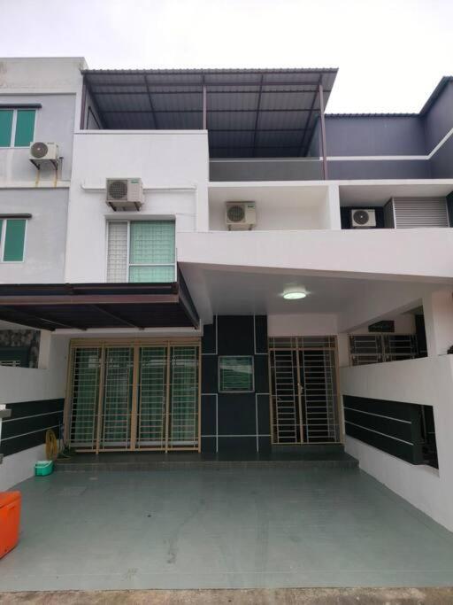 Holiday home Dhiyaa's Homestay, Belleza *
